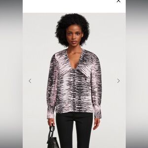 Ganni NWT Zebra Print Poplin Organic cotton balloon sleeve blouse- size 36 EU